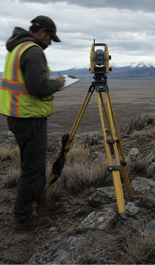 contractor doing a site assessment